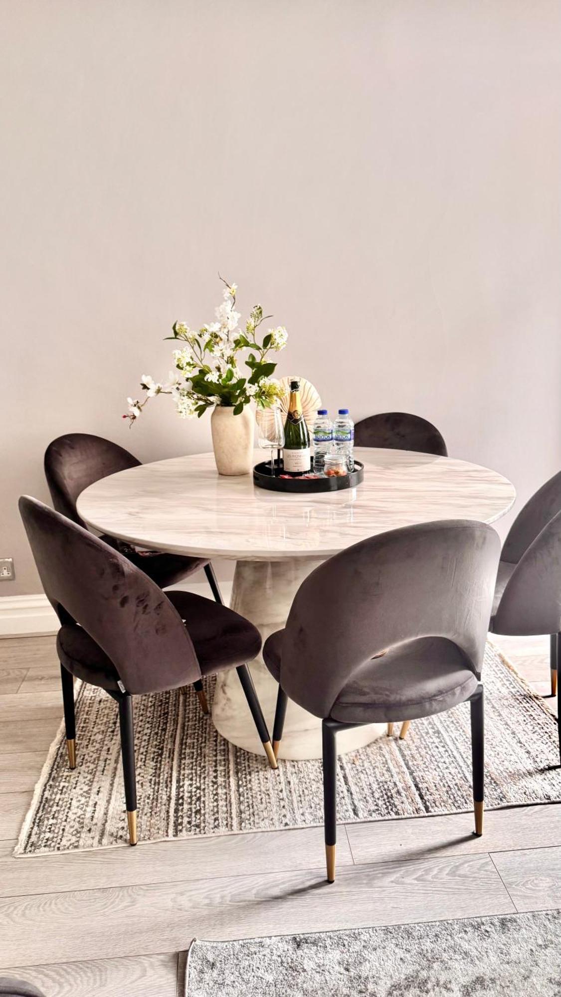 Apartamento Stunning 2br In The Heart Of Chelsea Londres